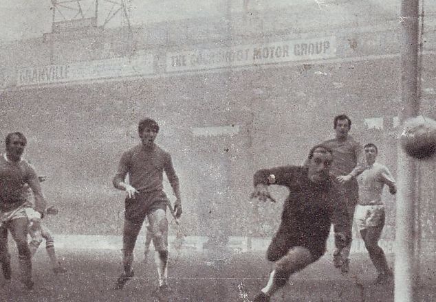 sheff weds home 1968 to 69 action